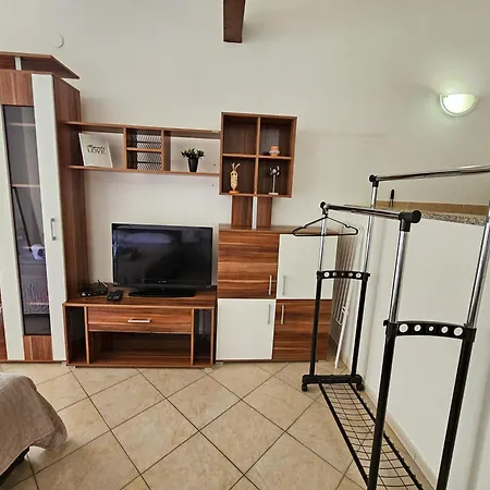 Apartman Mira 2 Baška