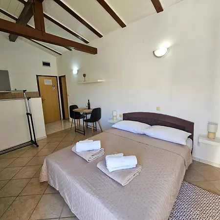 Apartamento Mira 2 *