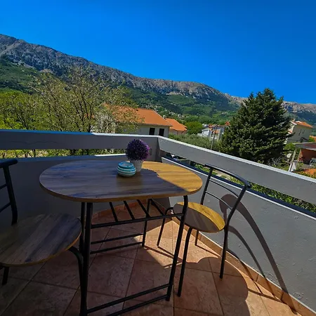 Appartamento Mira 2 Baška